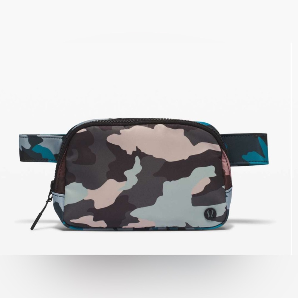 NWOT Lululemon Everywhere Belt Bag *1L Heritage 365 Camo Guava Pink Multi Unisex
